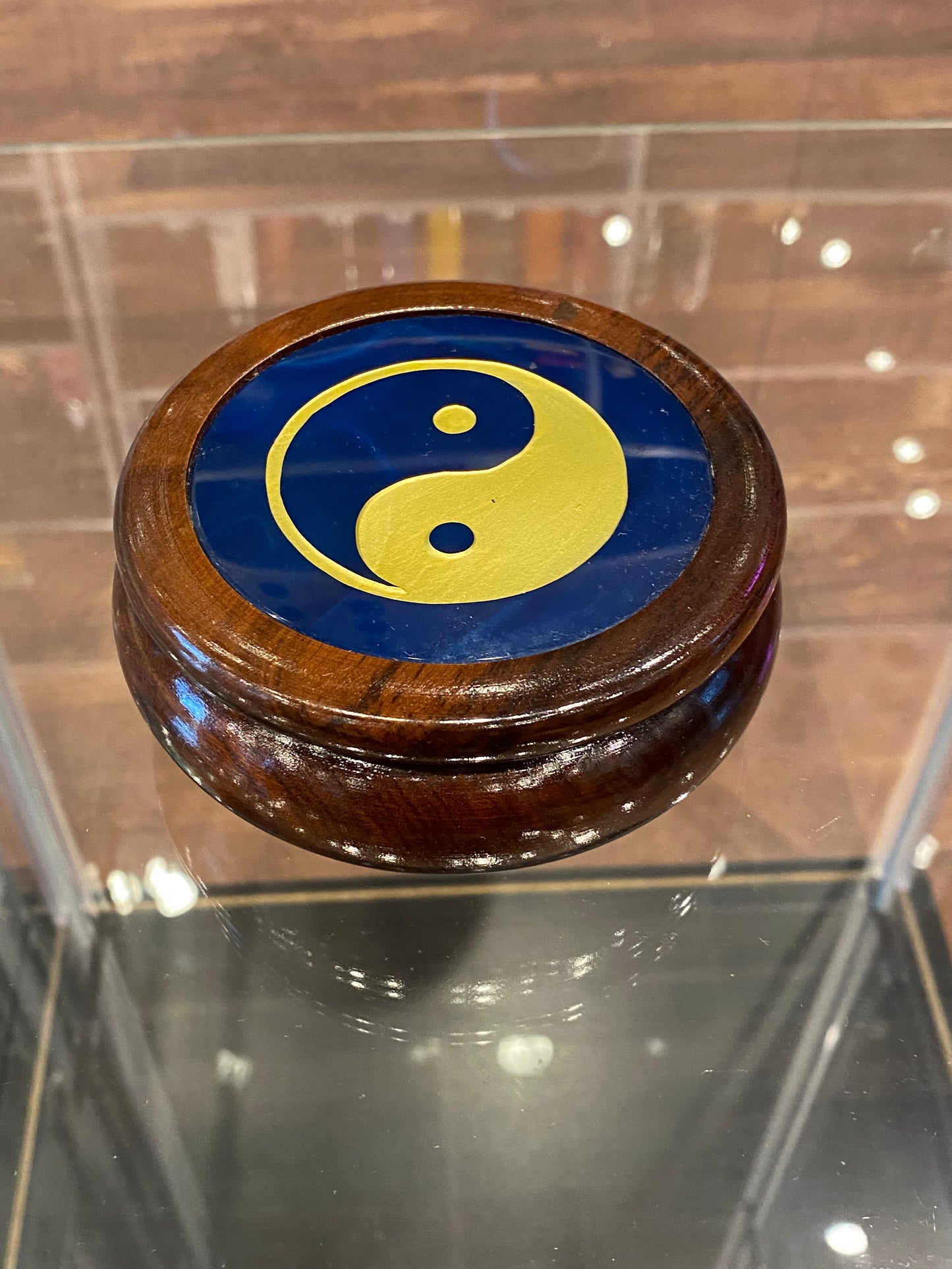 Engraved Yin-Yang Round Jewelry Storage Box
