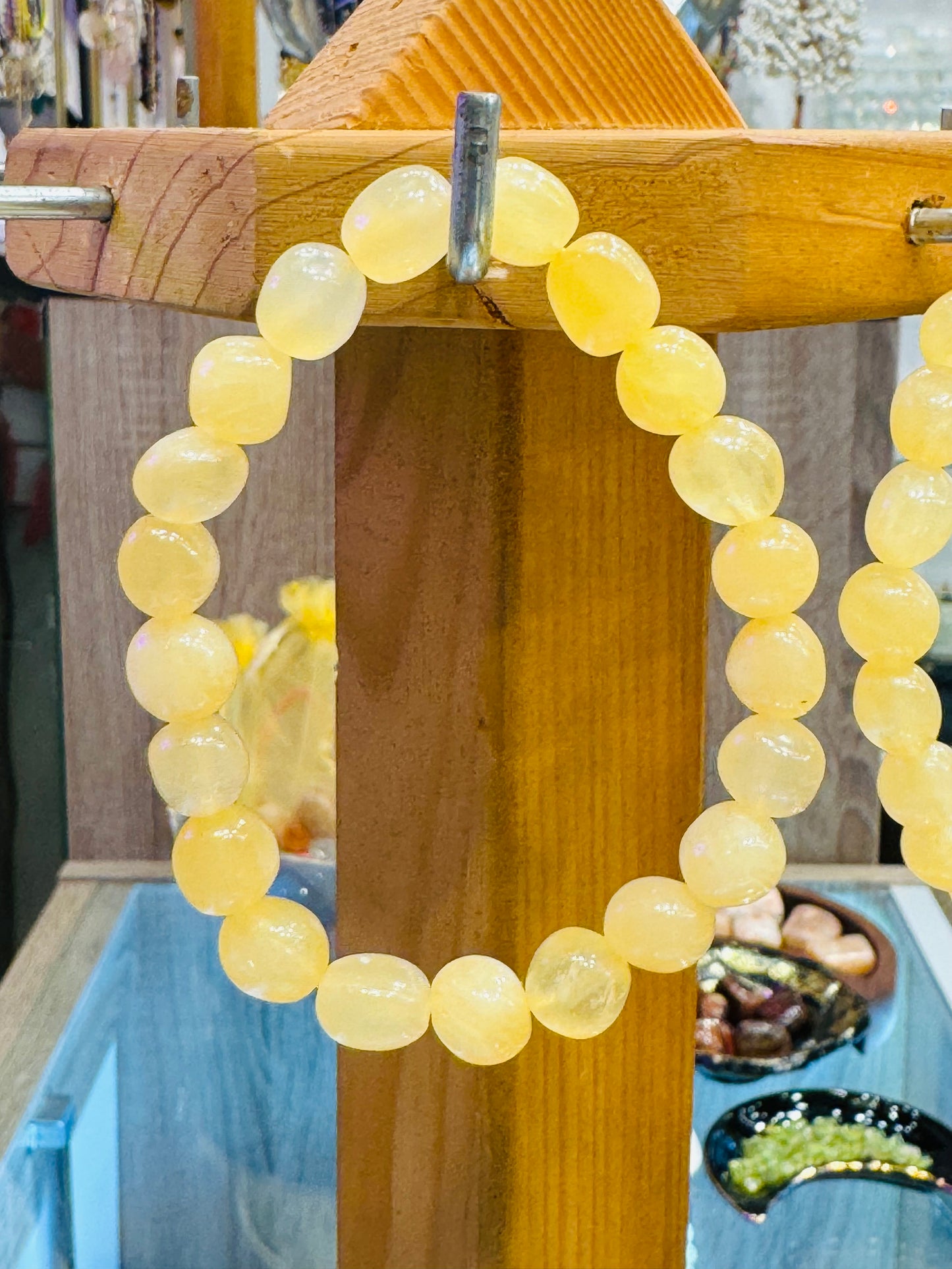 Yellow Calcite Gemstone Beaded Bracelet 7 mm