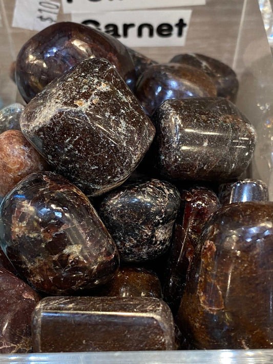 Garnet Tumble Red Cube for Goal Setting and Root Balance.