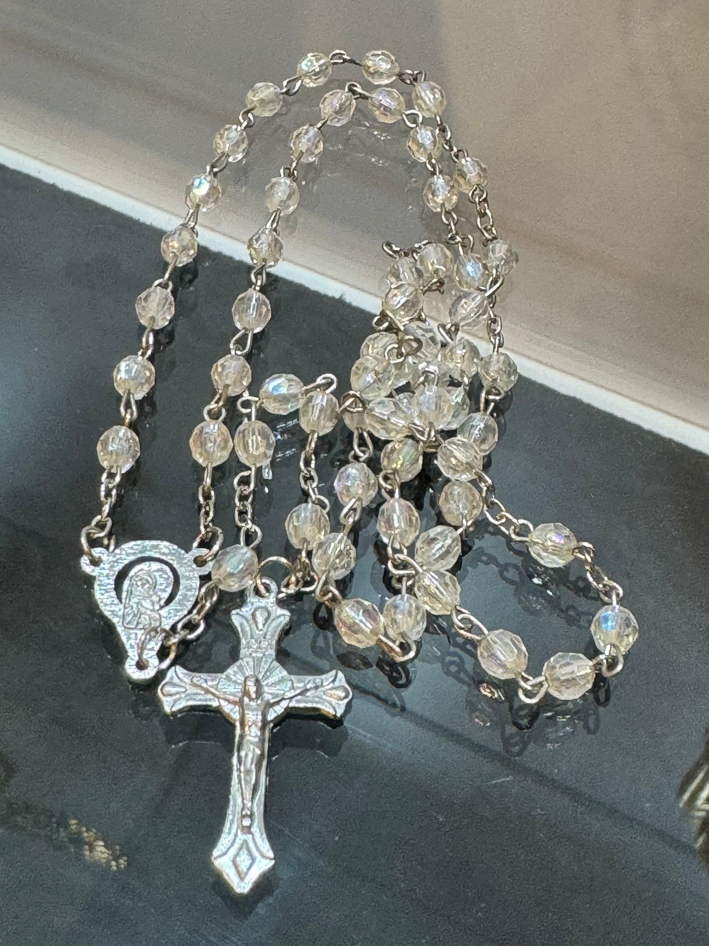 Mi Primero Communion Clear Glass Beaded Rosary Jesus Christ On Cross Silver Amulet