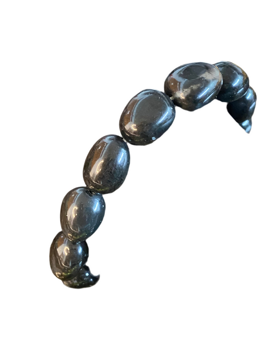 Shungite Tumbled String Bracelet for energy protection and balance.