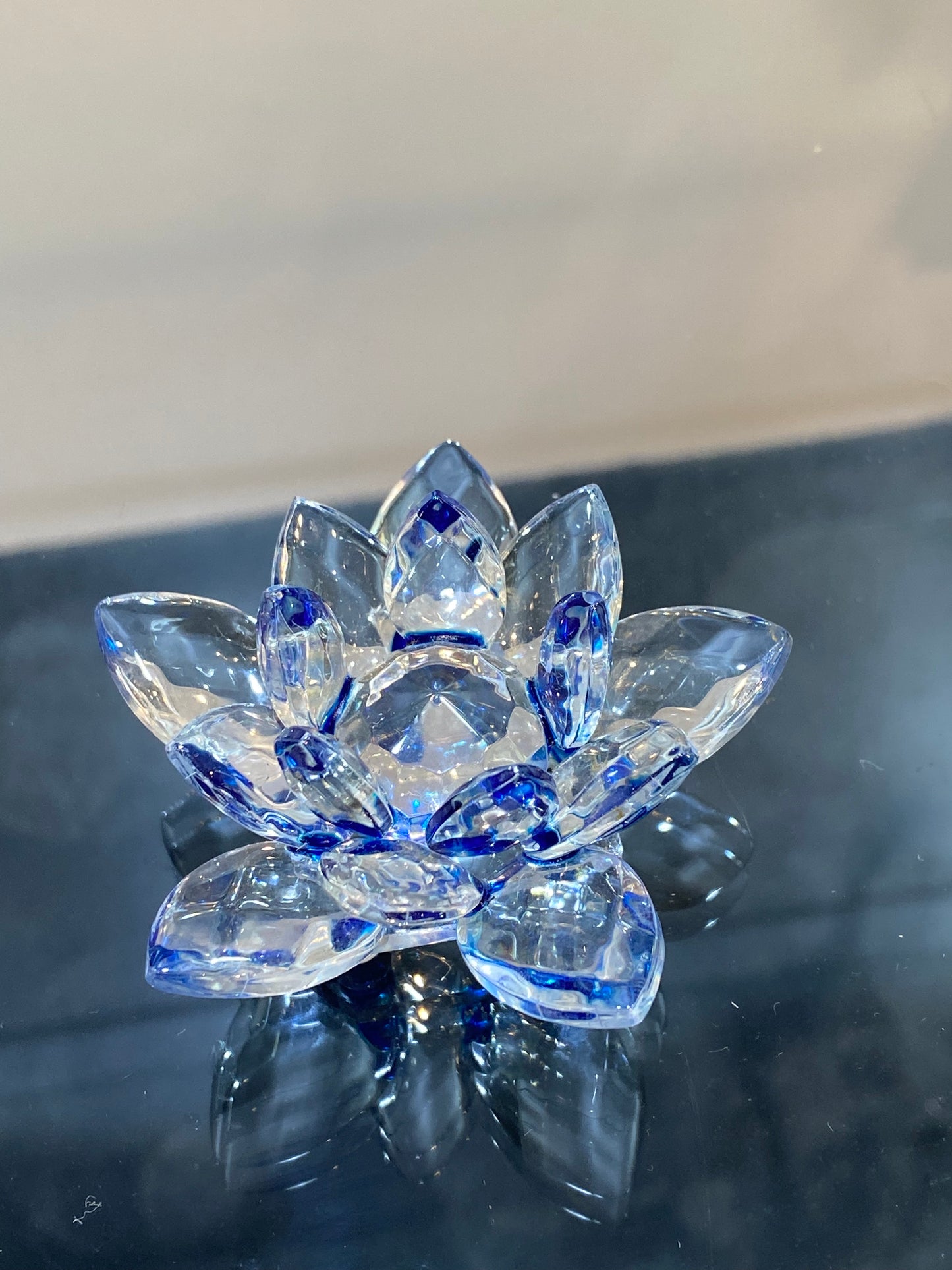 Feng Shui Crystal Lotus Flower Blue Clear Mini