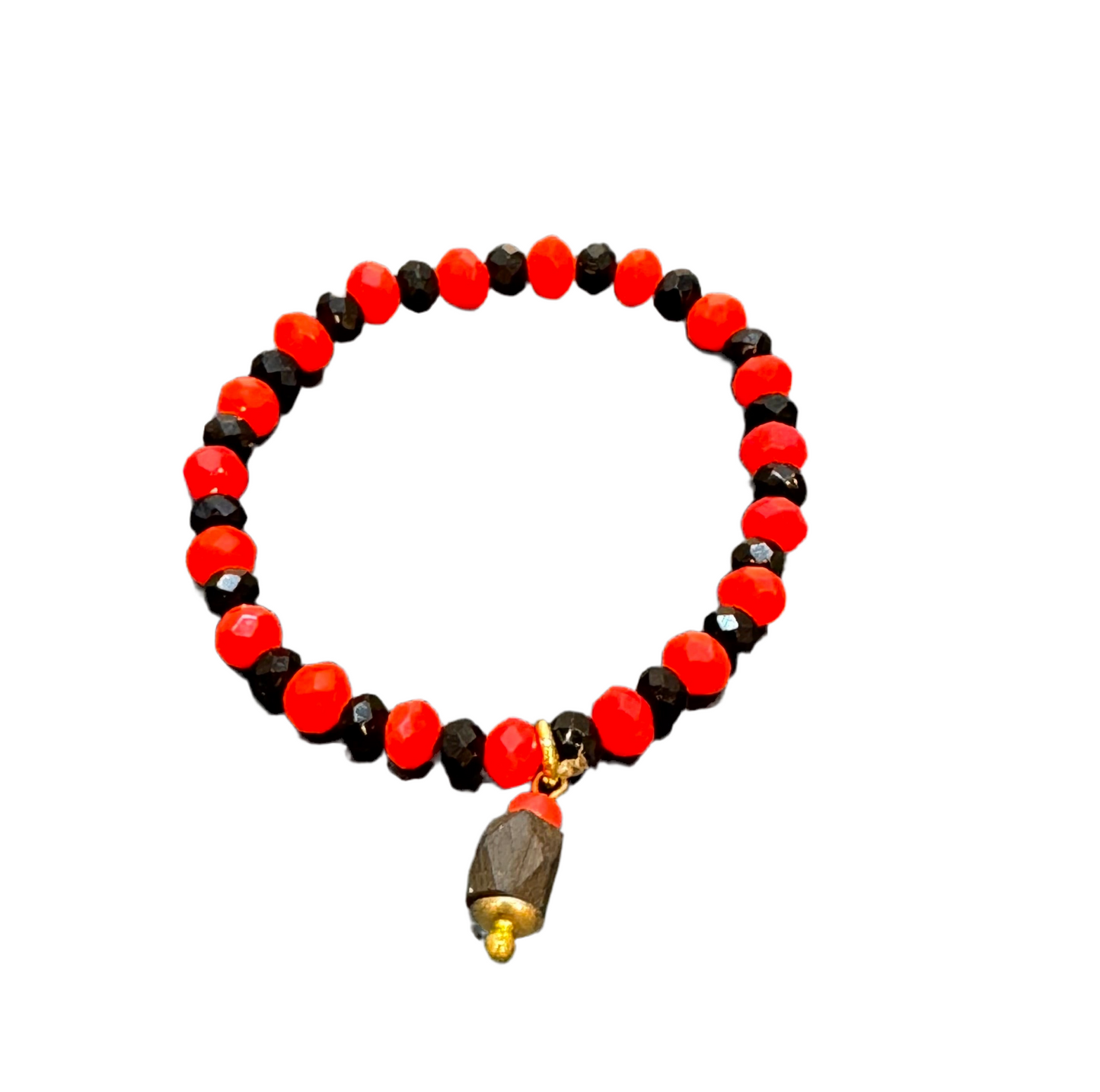 Red and Black Faceted Beaded Stretch Bracelet Baby Protection Good Luck Azabache Pendant Amulet
