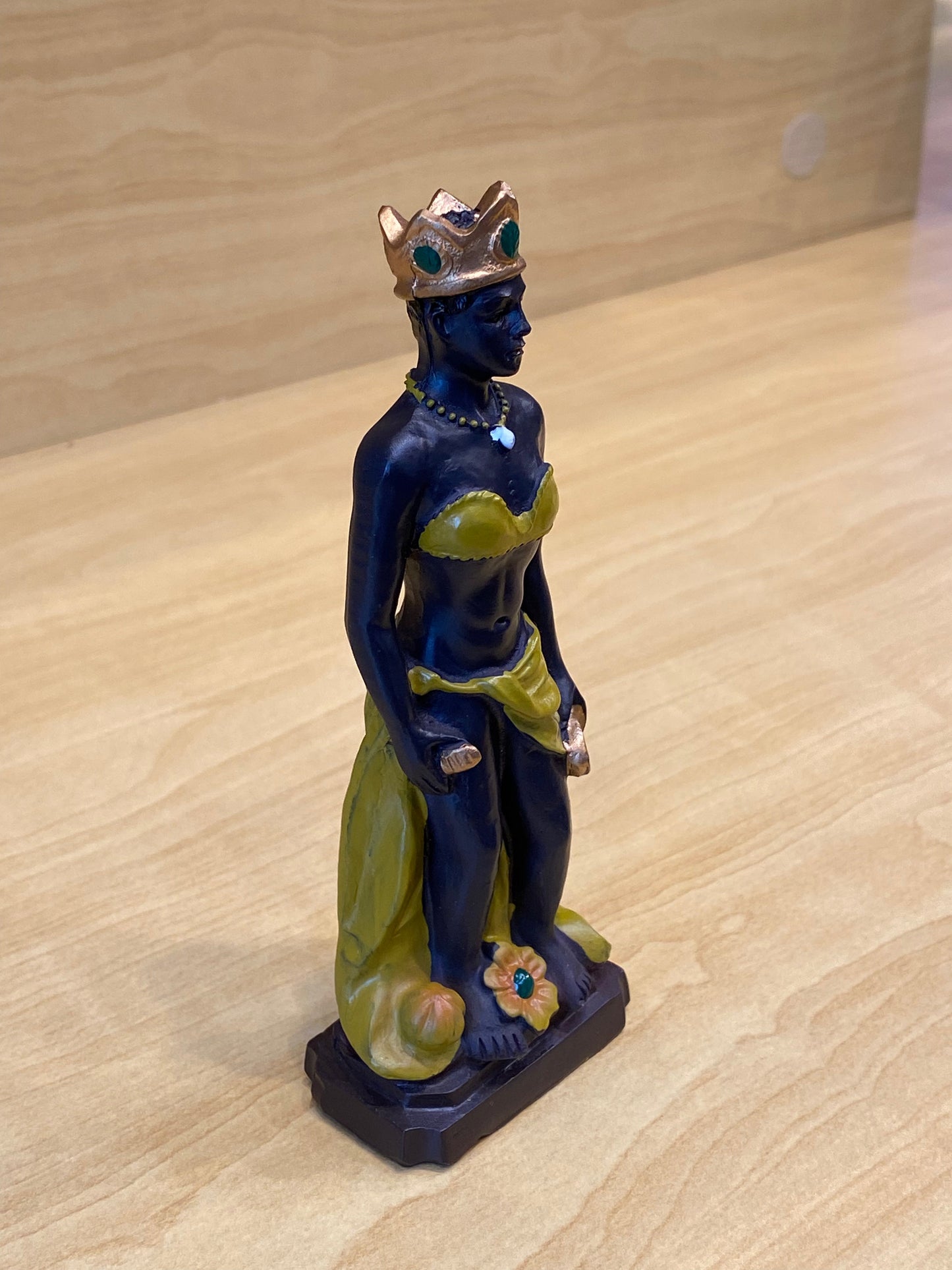 Orisha Oshun Statue