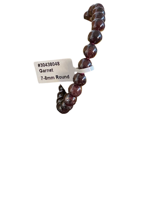 Garnet Round Beaded String Bracelet with 7-8mm beads, handcrafted for vitality and positive energy.