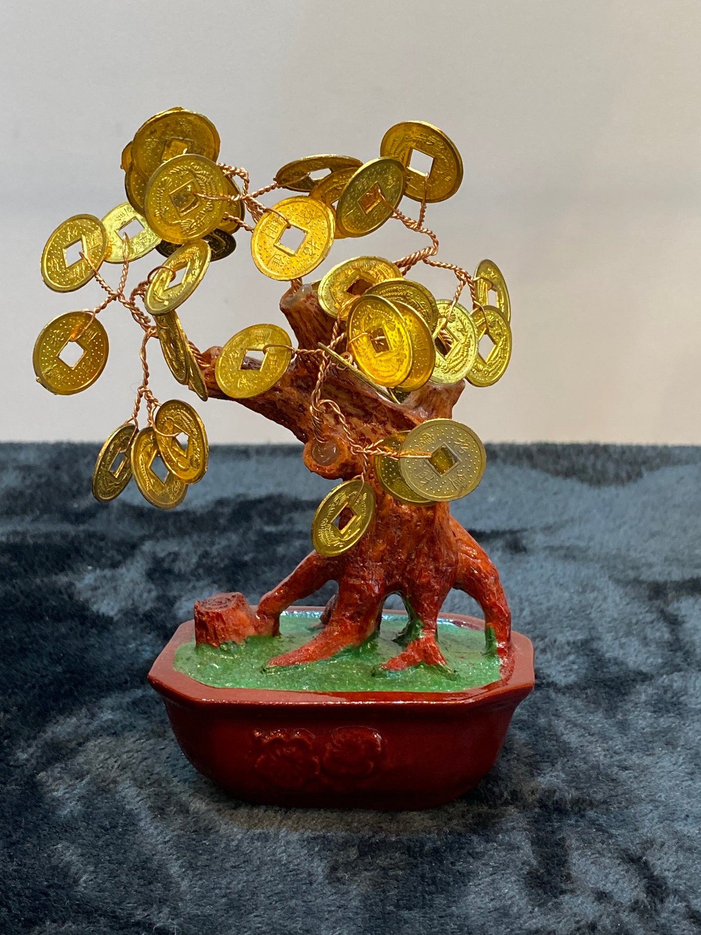 Feng Shui Bonsai Money Coin Tree on Red Tub