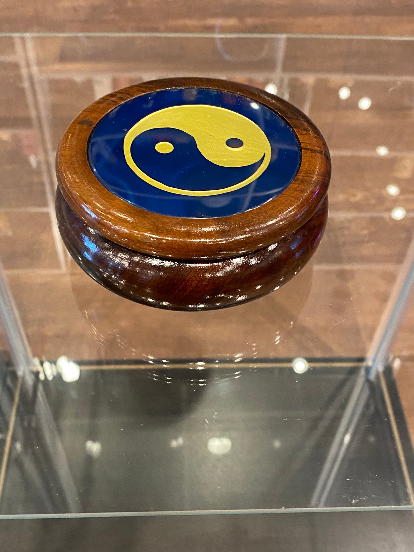Engraved Yin-Yang Round Jewelry Storage Box
