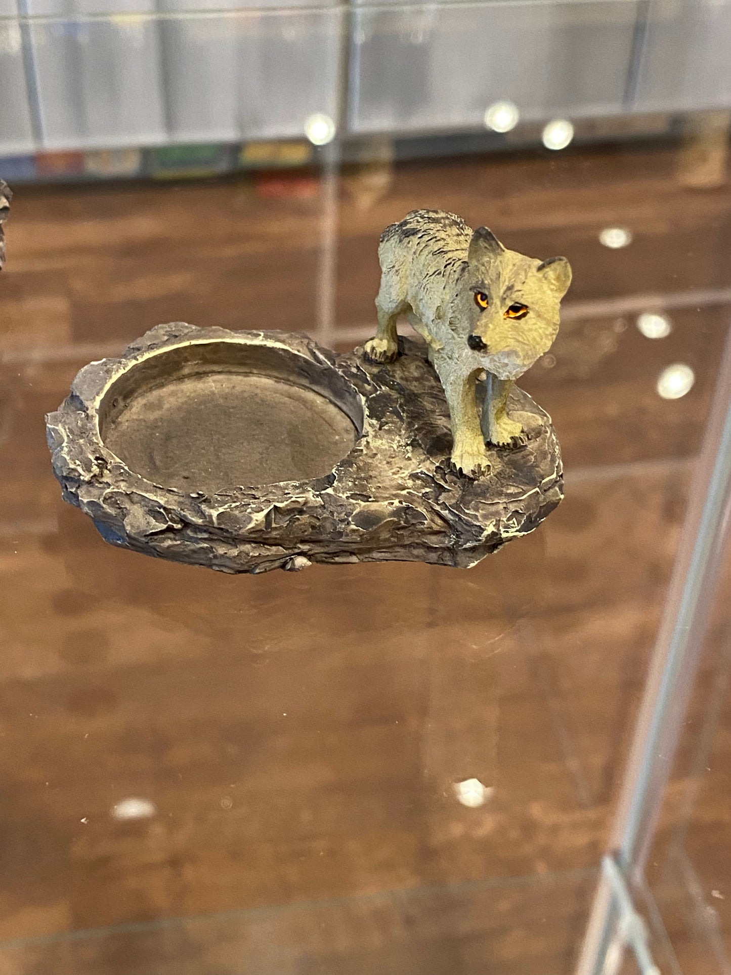 Standing Wolf T Lite Candle Holder