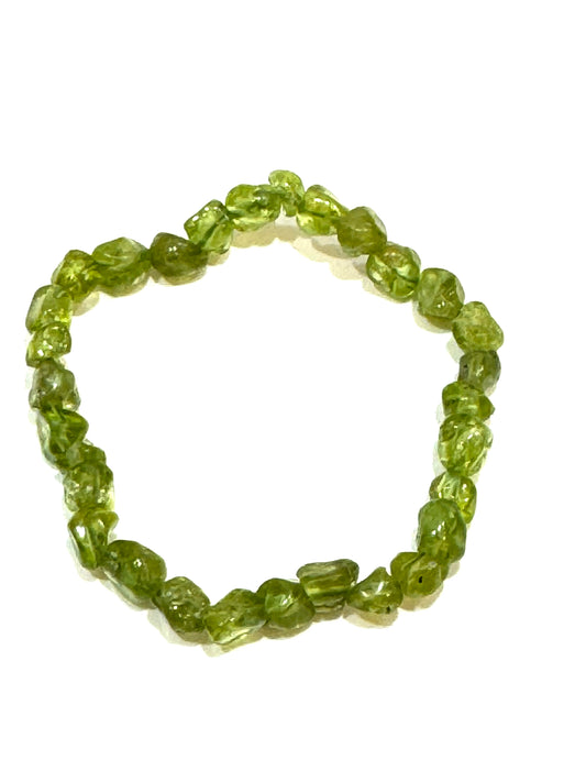 Peridot Stone Chips Stretch Bracelet