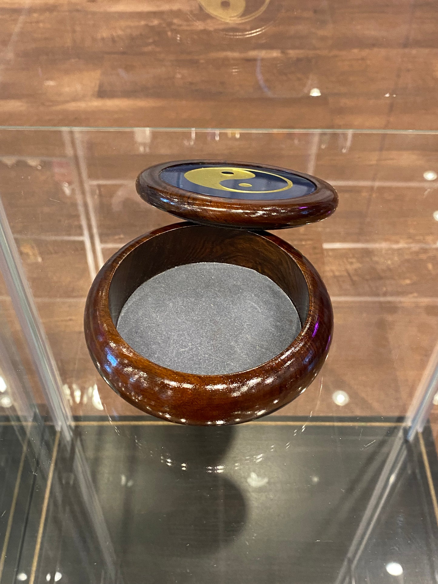Engraved Yin-Yang Round Jewelry Storage Box