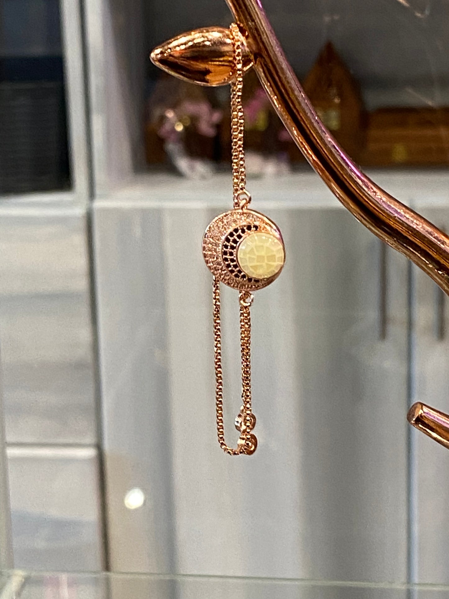 Fashion Jewelry Dainty Rose Gold Color Quarter Moon Bracelet