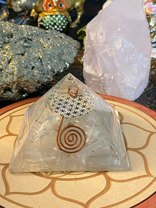 Orgonite Pyramid Selenite, Flower Of Life and Clear Quartz Point Talisman and Gold Dust
