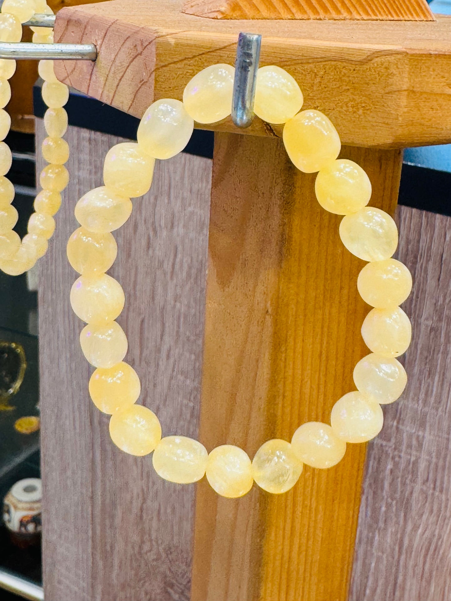 Yellow Calcite Gemstone Beaded Bracelet 7 mm