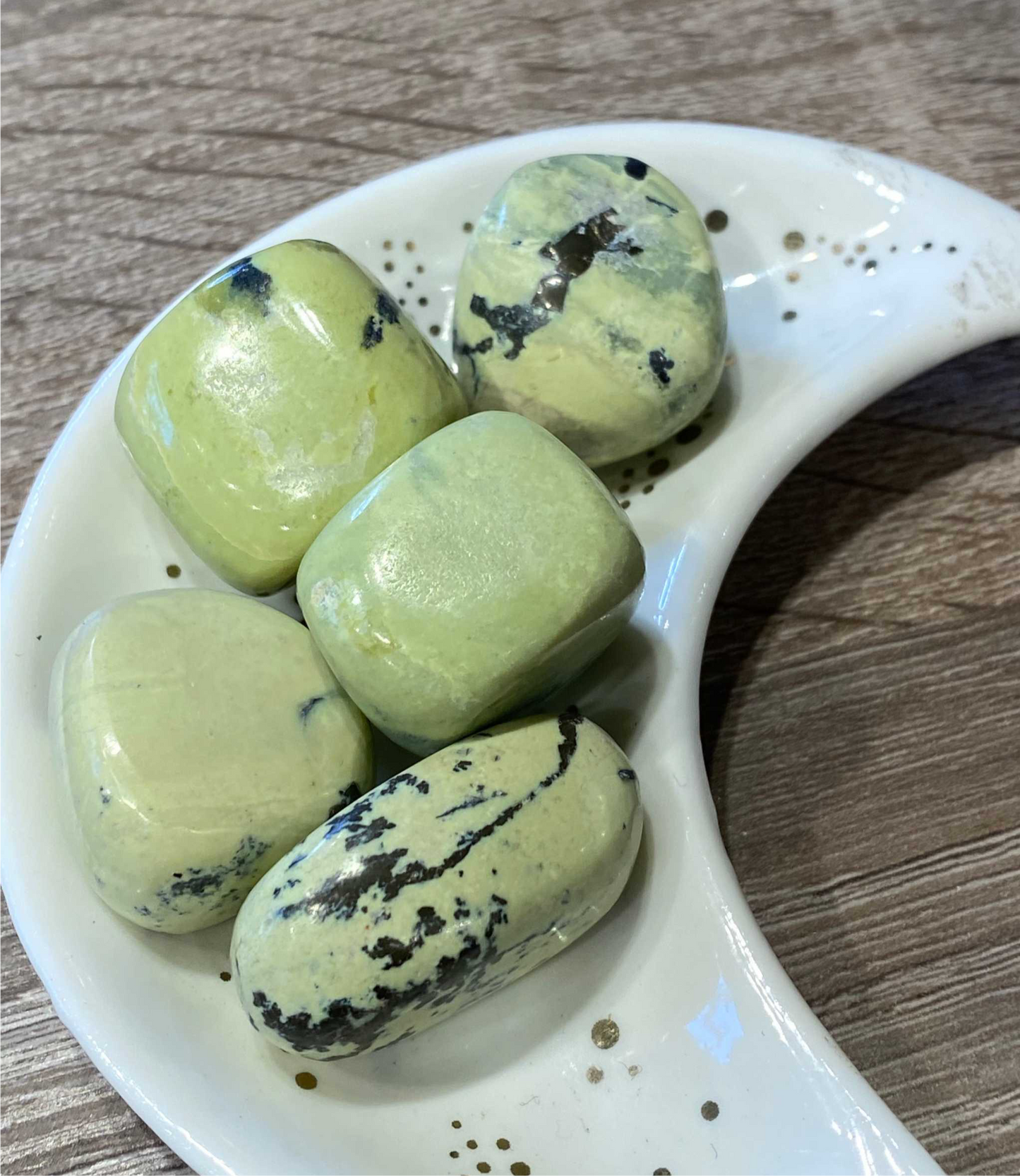 Serpentine Tumbled Stone