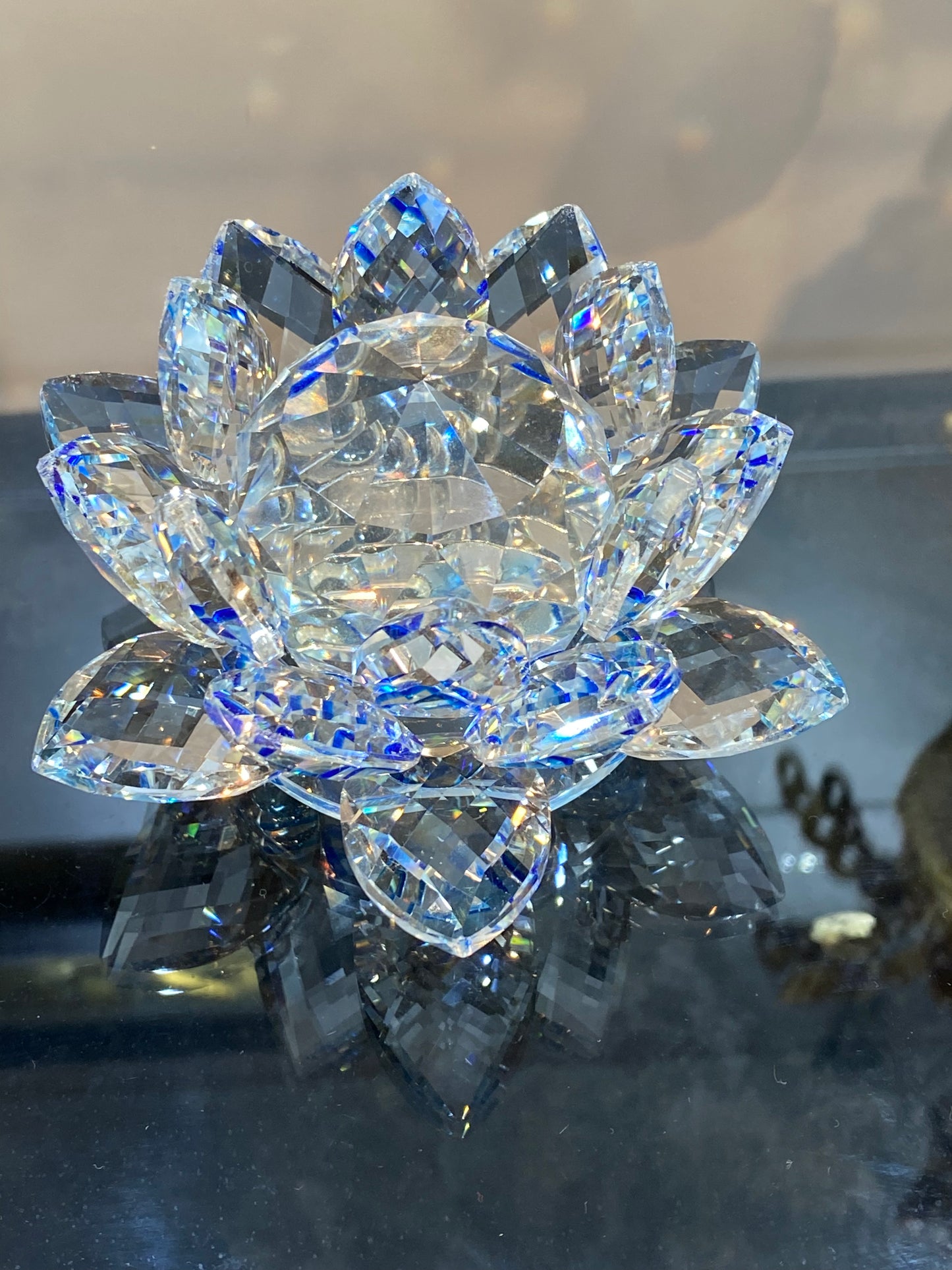 Feng Shui Sapphire Clear Crystal Lotus Flower 5”