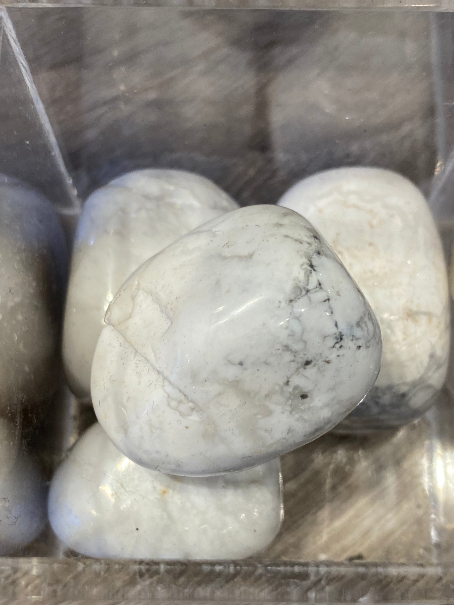 Howlite Large Polished Tumbled Stone 1pc