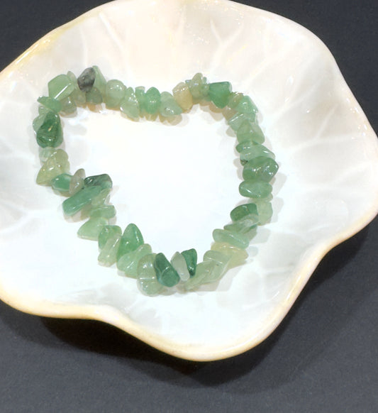 Light and Dark Green Aventurine Pebble Chips Bracelet