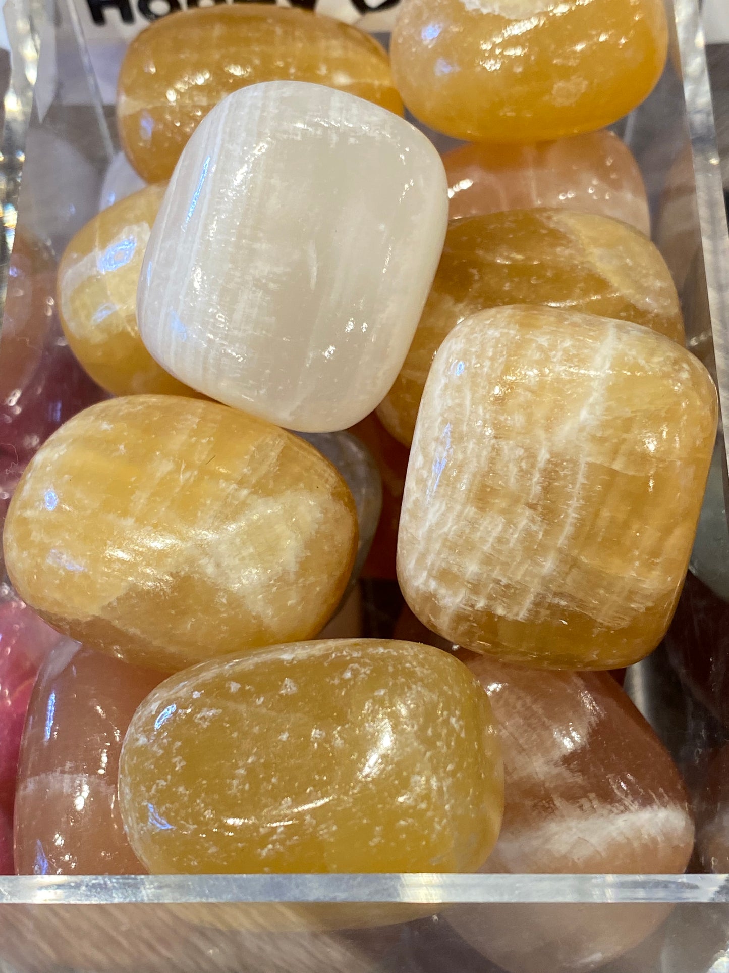 Honey Calcite Tumbled 1pc