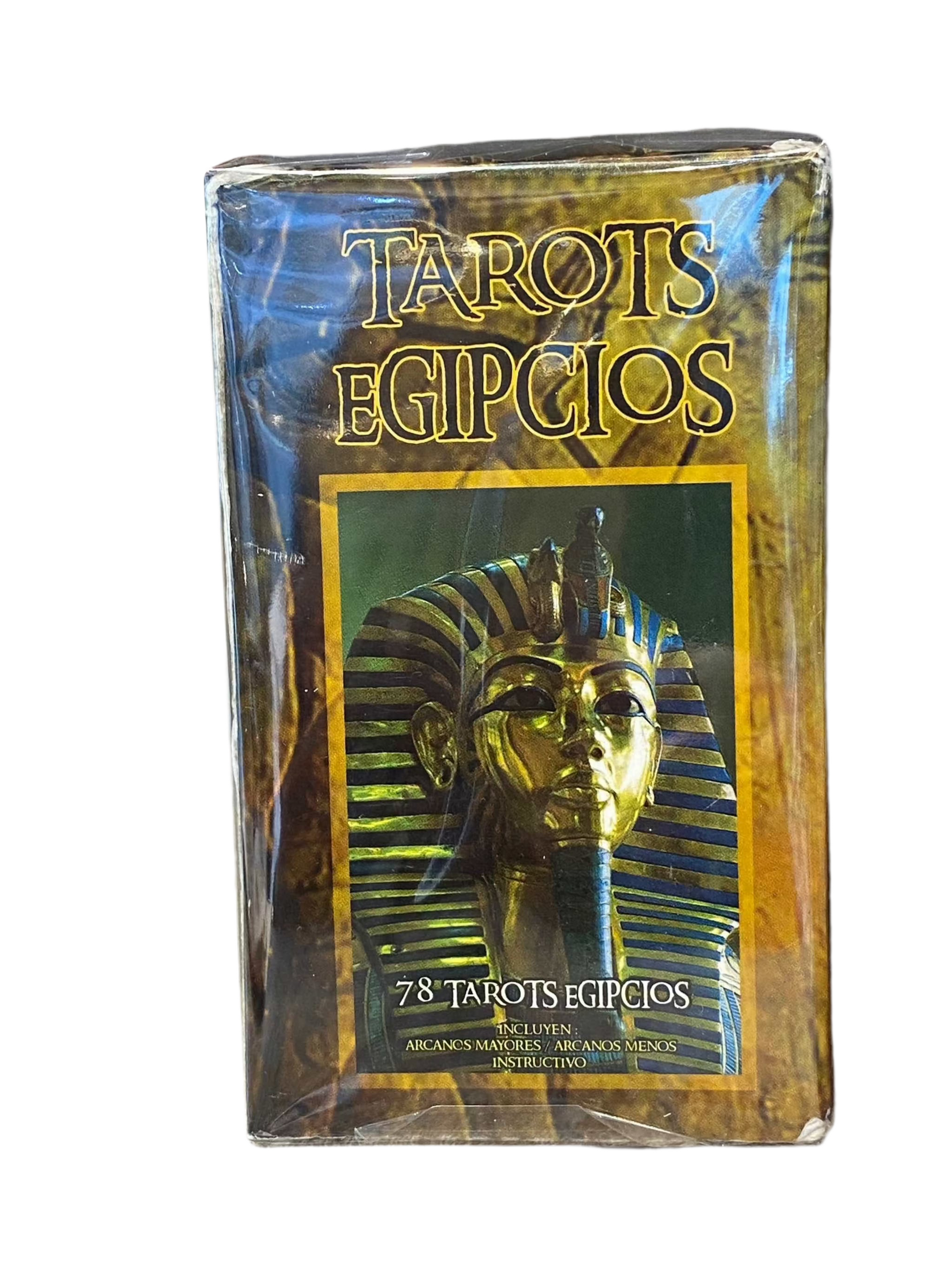 Tarots Egipcios Spanish deck featuring Egyptian-themed tarot cards in Spanish packaging.