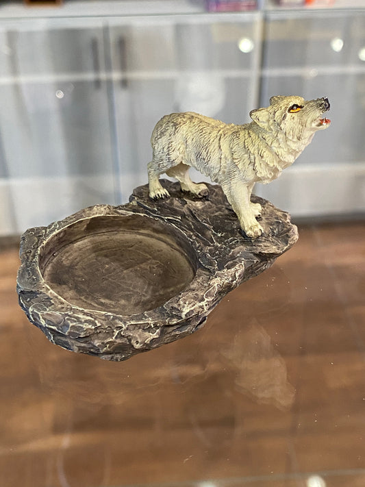 Howling Wolf T-Lite Candle Holder