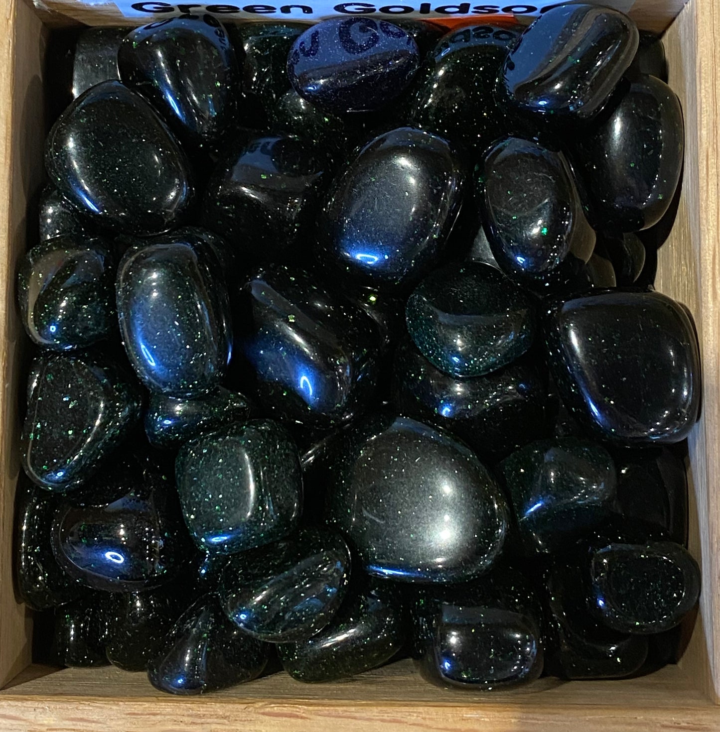 Green Goldstone Tumbled Stone 1pc