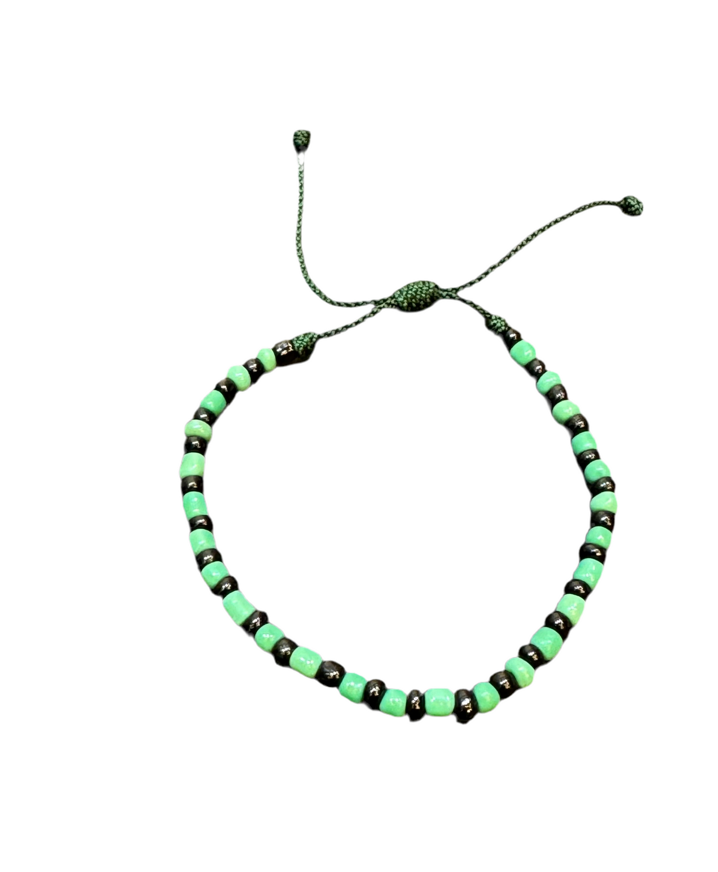 Orisha Ogún Handmade Beaded Black and Green Pull Tie String Bracelet