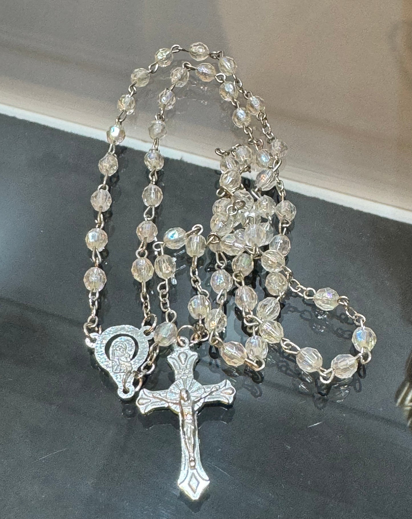 Mi Primero Communion Clear Glass Beaded Rosary Jesus Christ On Cross Silver Amulet