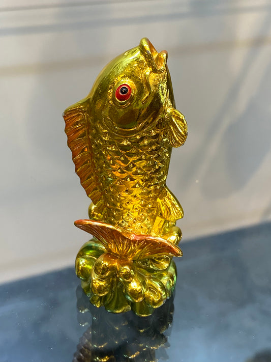 Feng Shui Golden Color Good Luck Fish