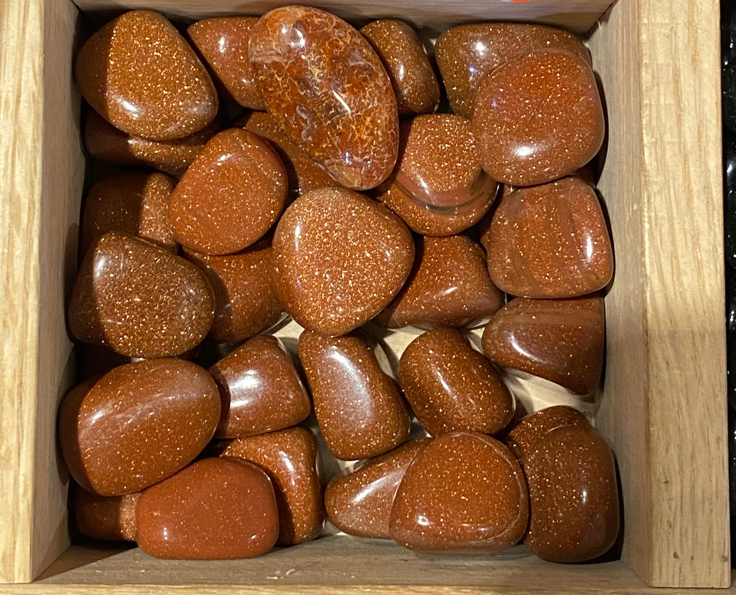 Goldstone Tumbled Stones 1pc