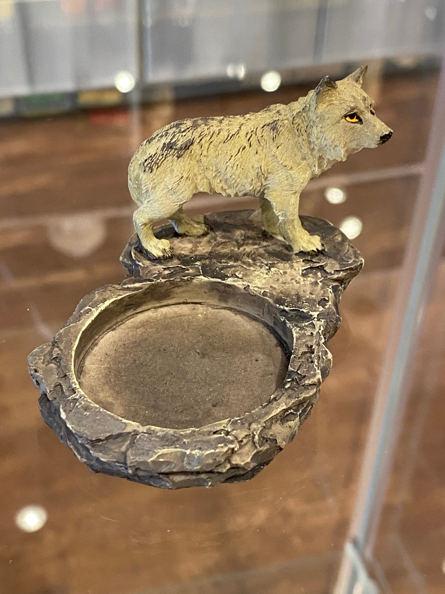 Standing Wolf T Lite Candle Holder