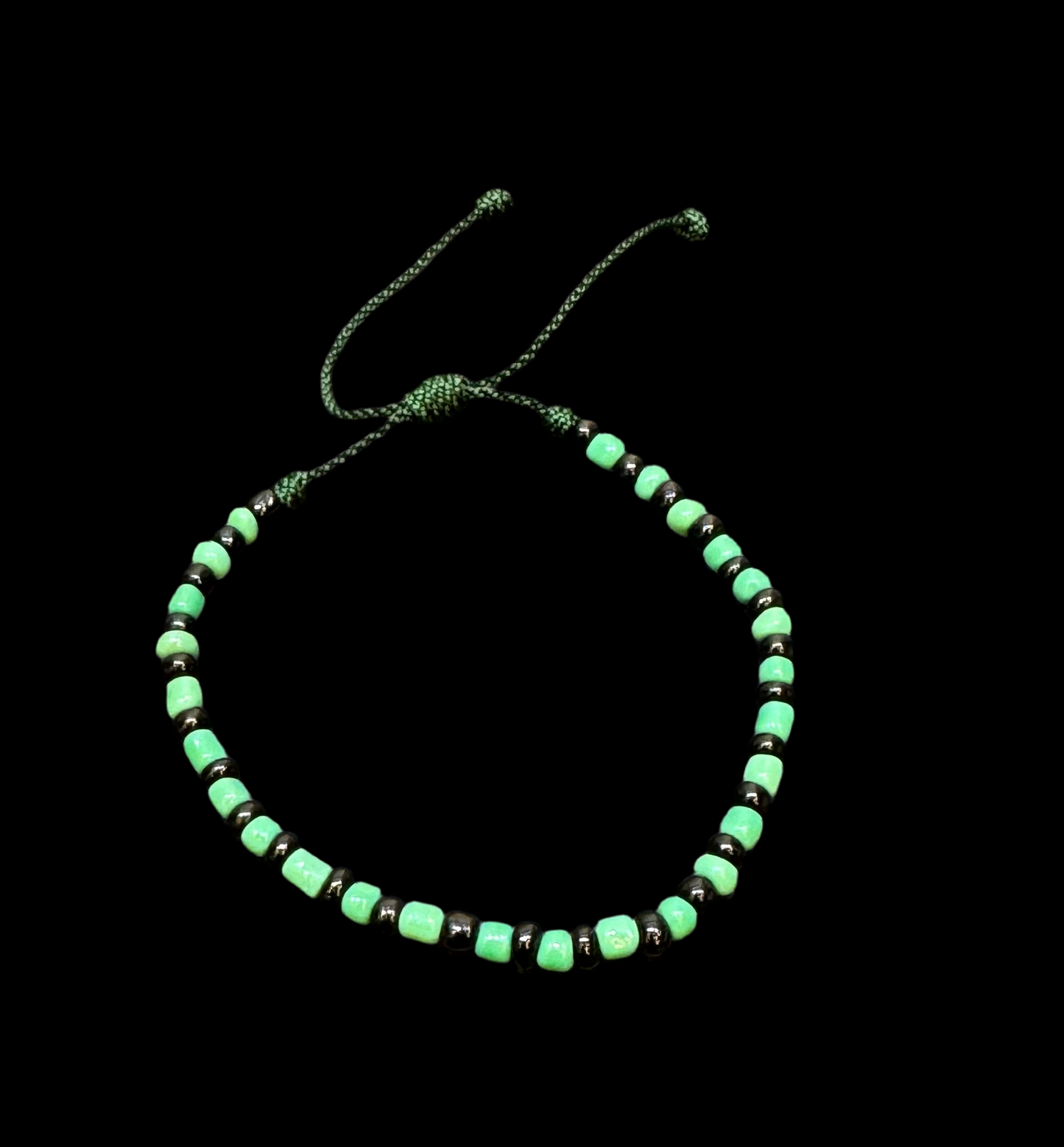 Orisha Ogún Handmade Beaded Black and Green Pull Tie String Bracelet