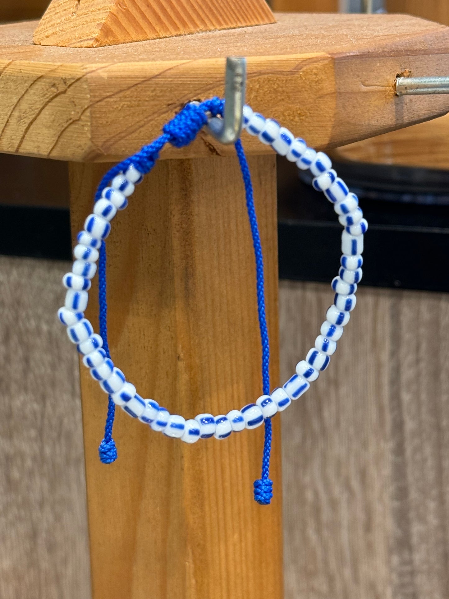 Handmade Pull Tie Nautical Blue and White Seed Beaded Bracelet