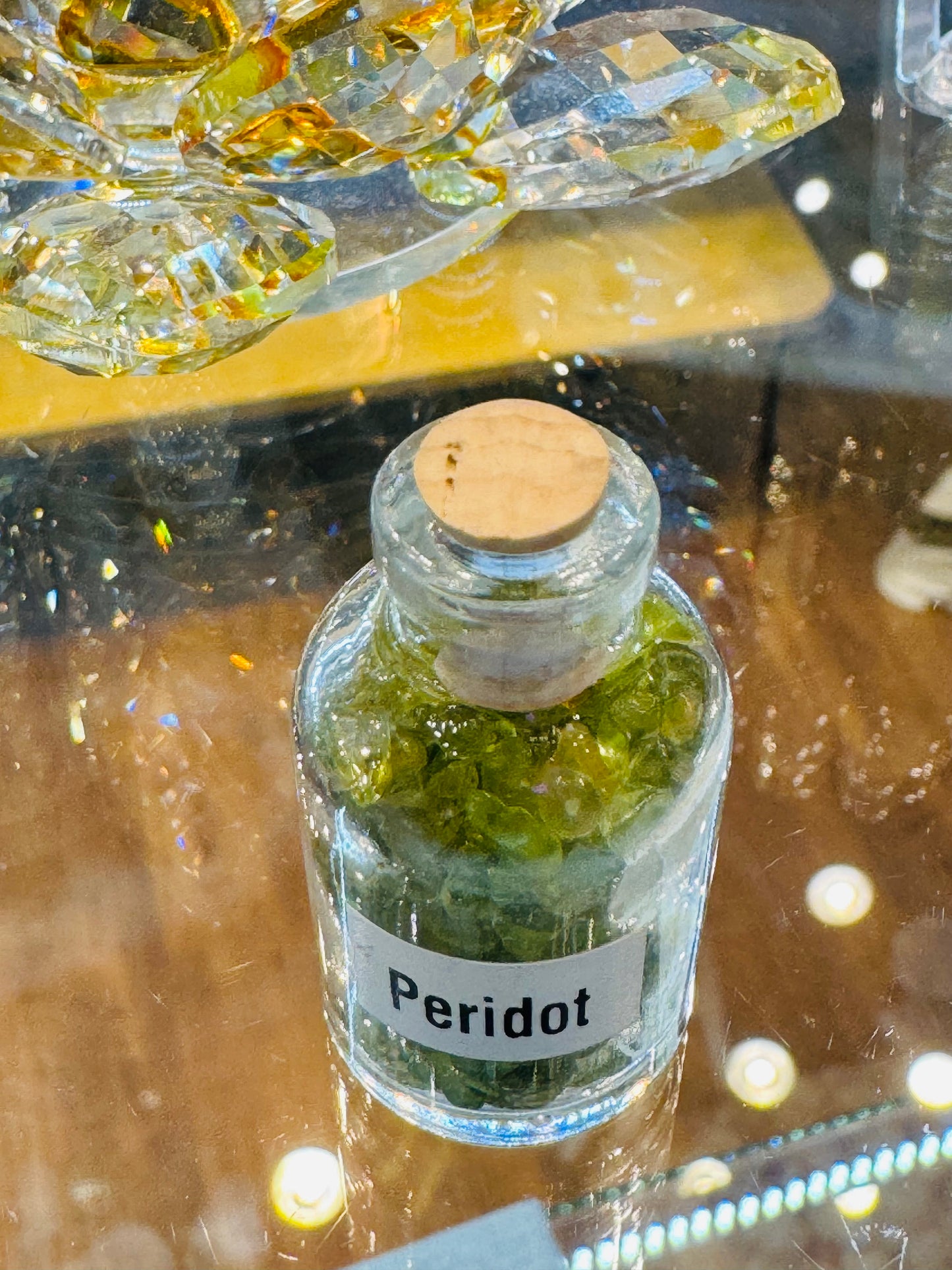 Peridot/Peridoto Gemstone Chips in a Bottle