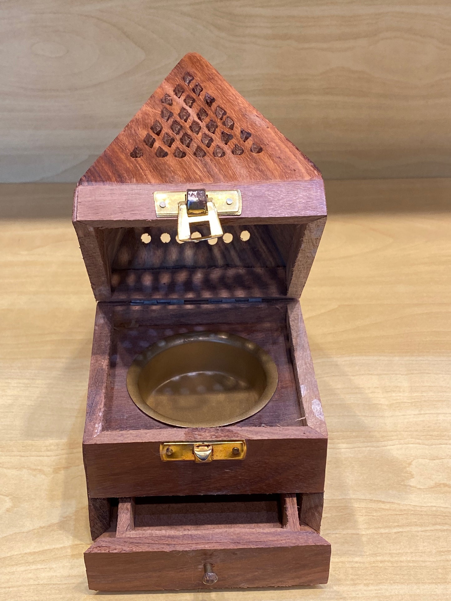 Wooden Pyramid Cone and Charcoal Burner with Storage Net Carving