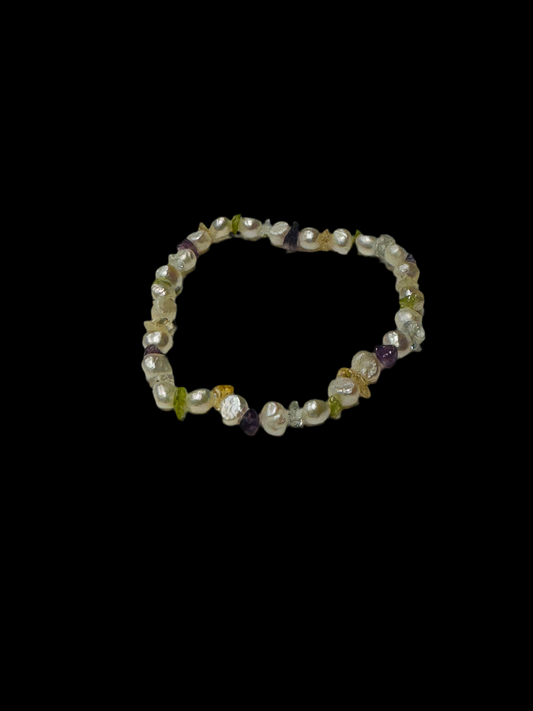 White Beaded Pearl, Amethyst, Citrine and Peridot Chips Stretch Bracelet