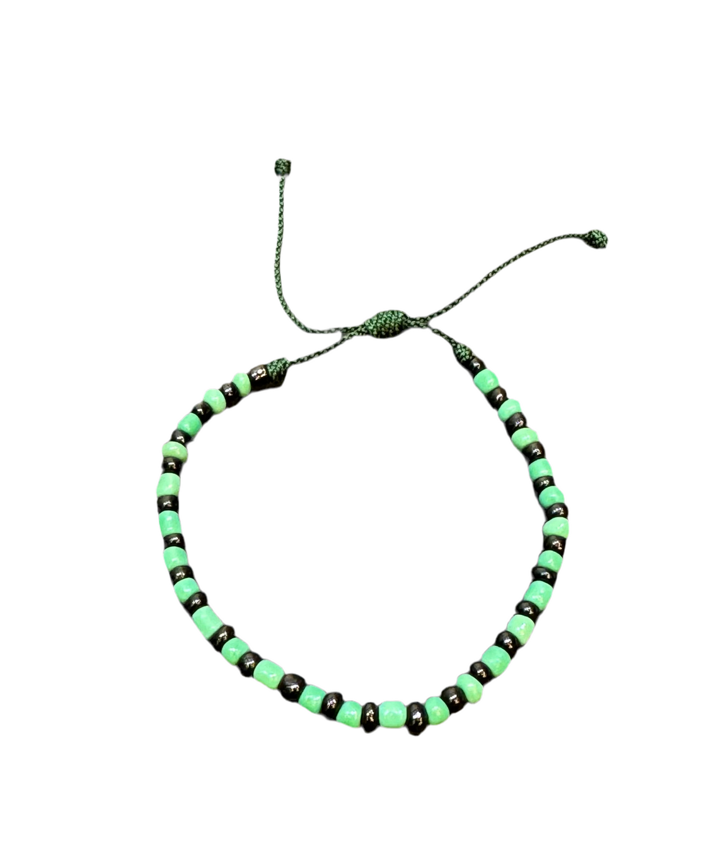 Orisha Ogún Handmade Beaded Black and Green Pull Tie String Bracelet