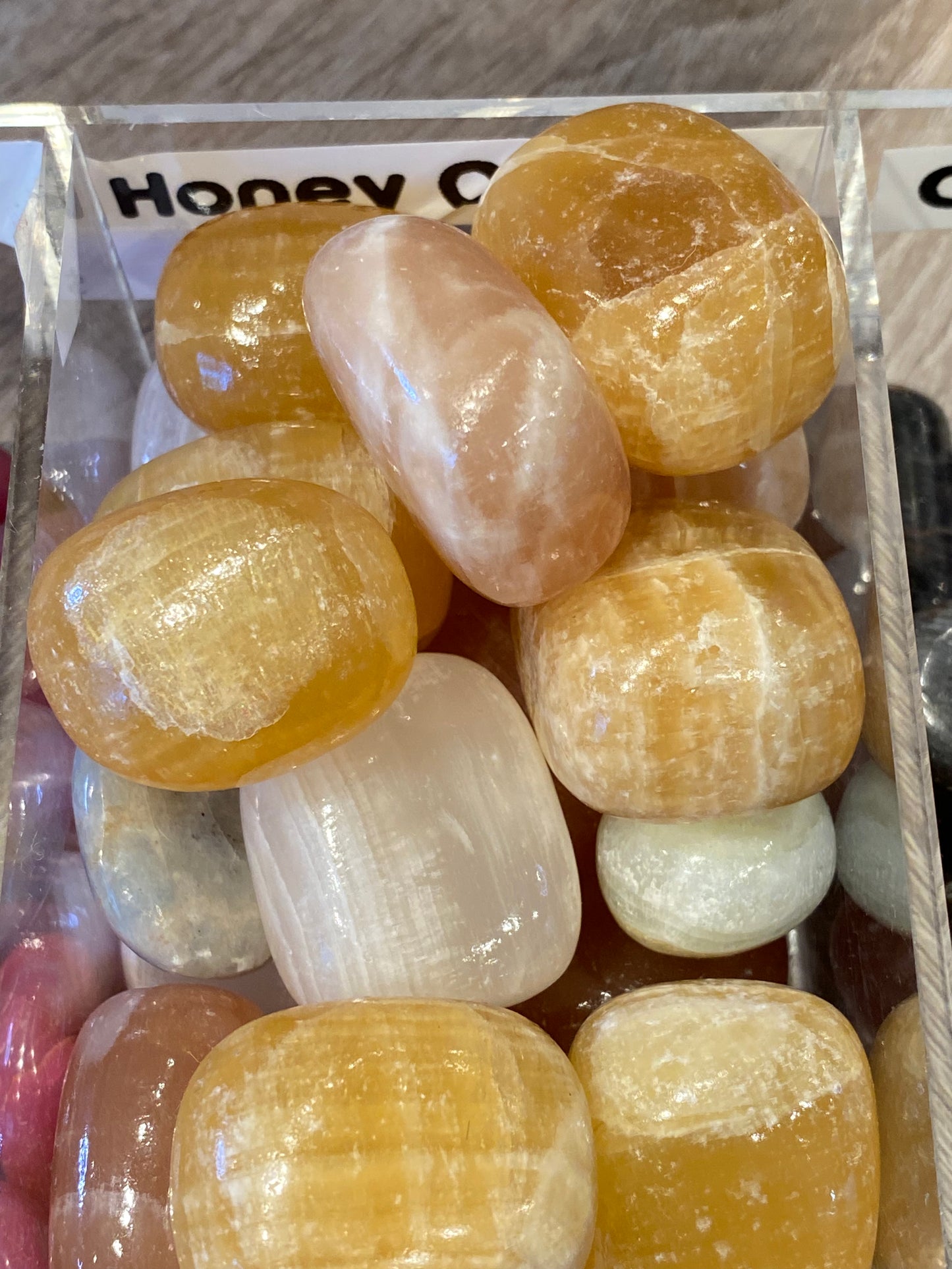 Honey Calcite Tumbled 1pc