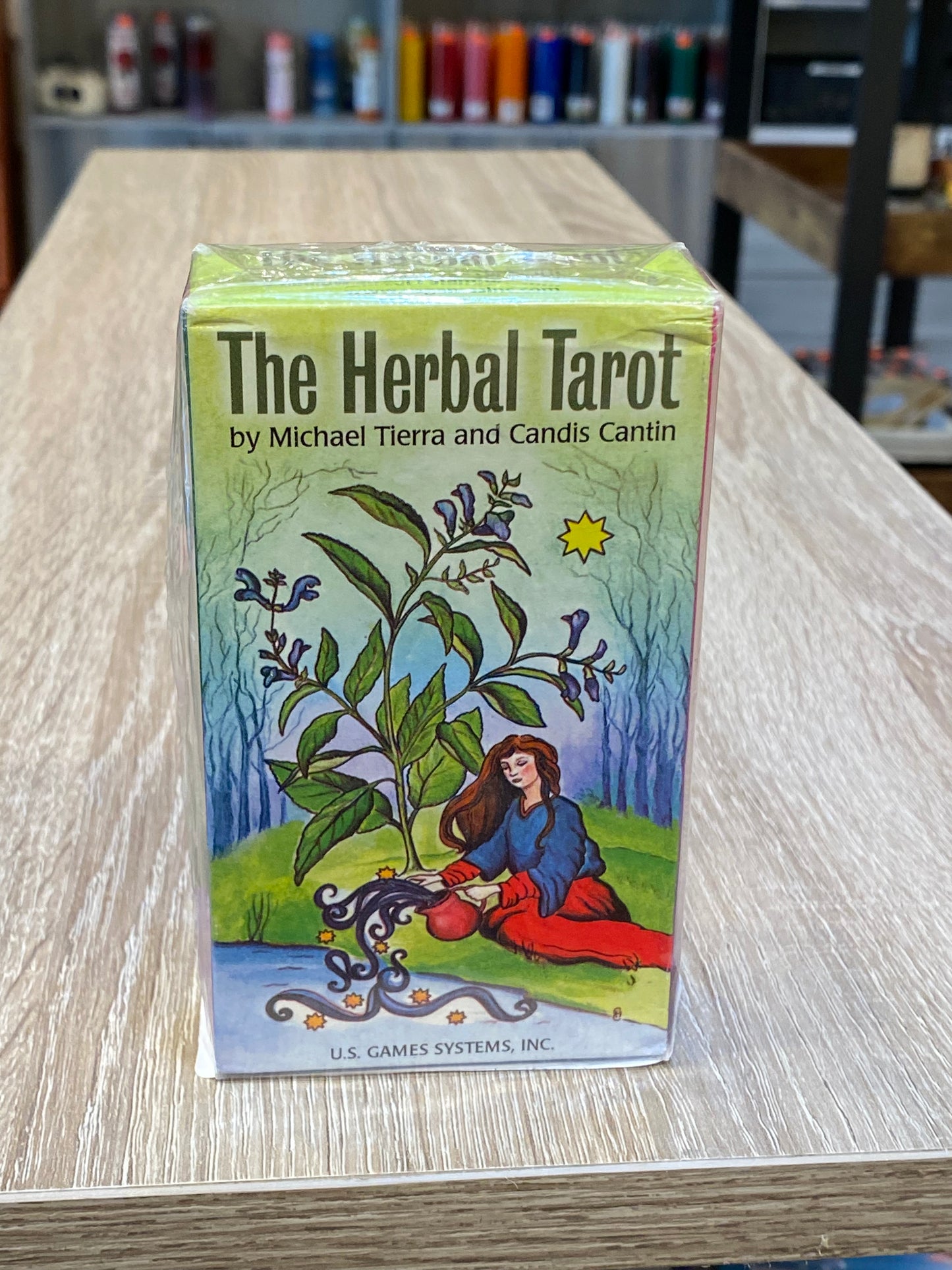 Herbal tarot deck by Tierra & Cantin