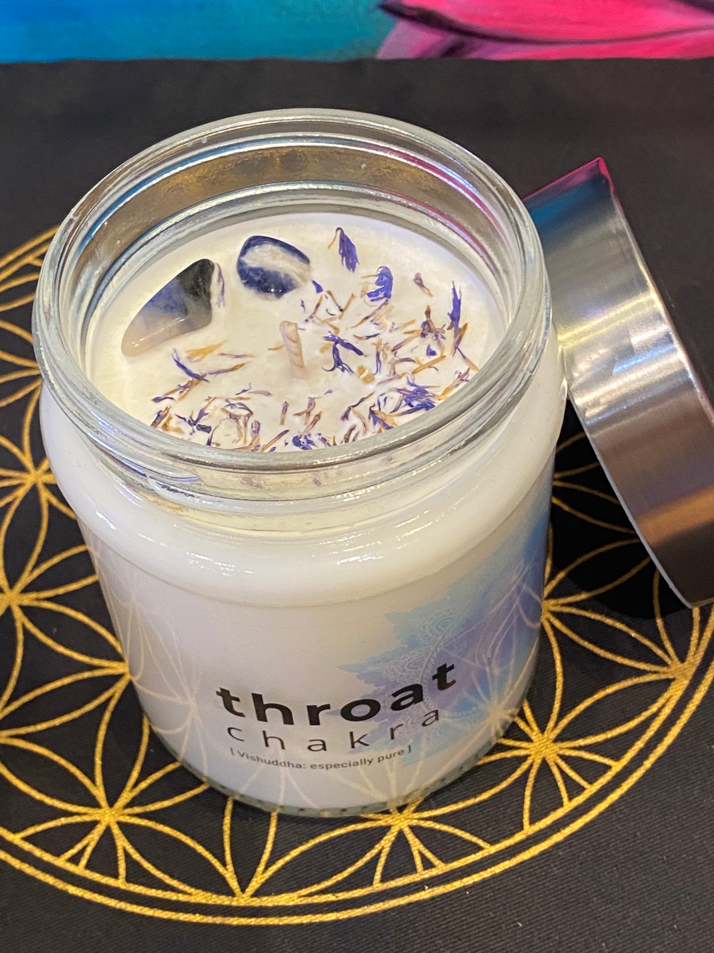 Nature's Artfacts Throat Chakra Candle