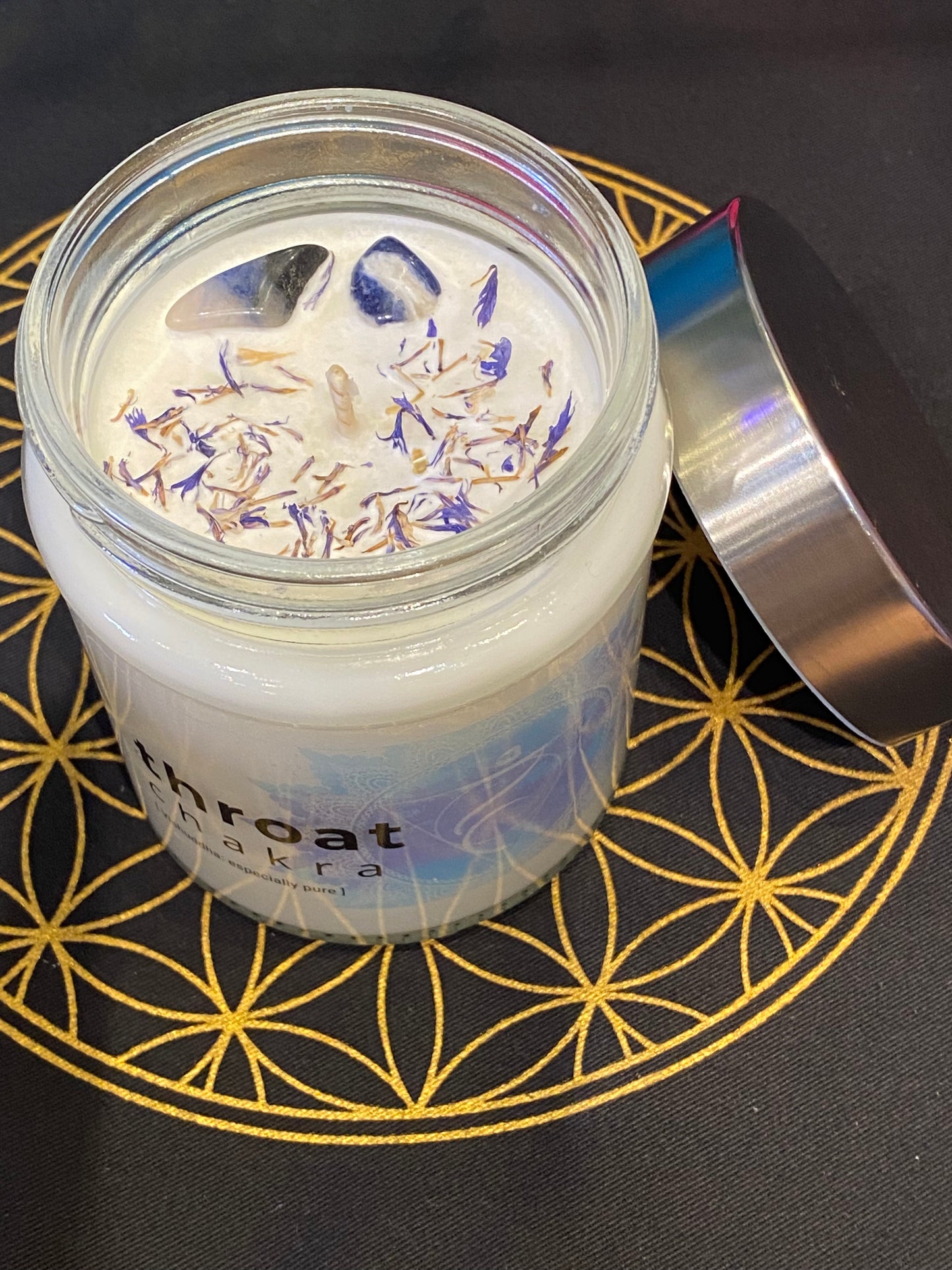 Nature's Artfacts Throat Chakra Candle