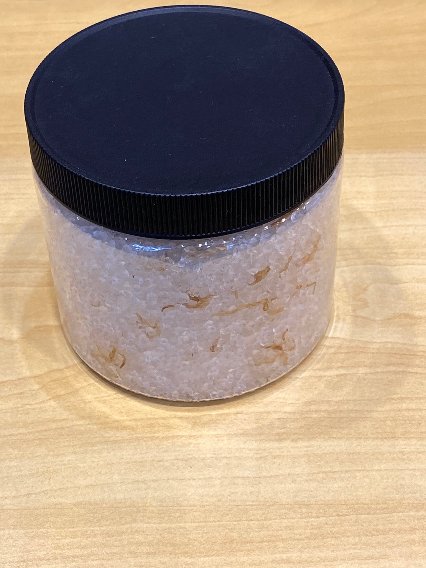 Crescent City Swoon Grapefruit, Mint and Eucalyptus Crystal Infused Dead Sea Salt Soak