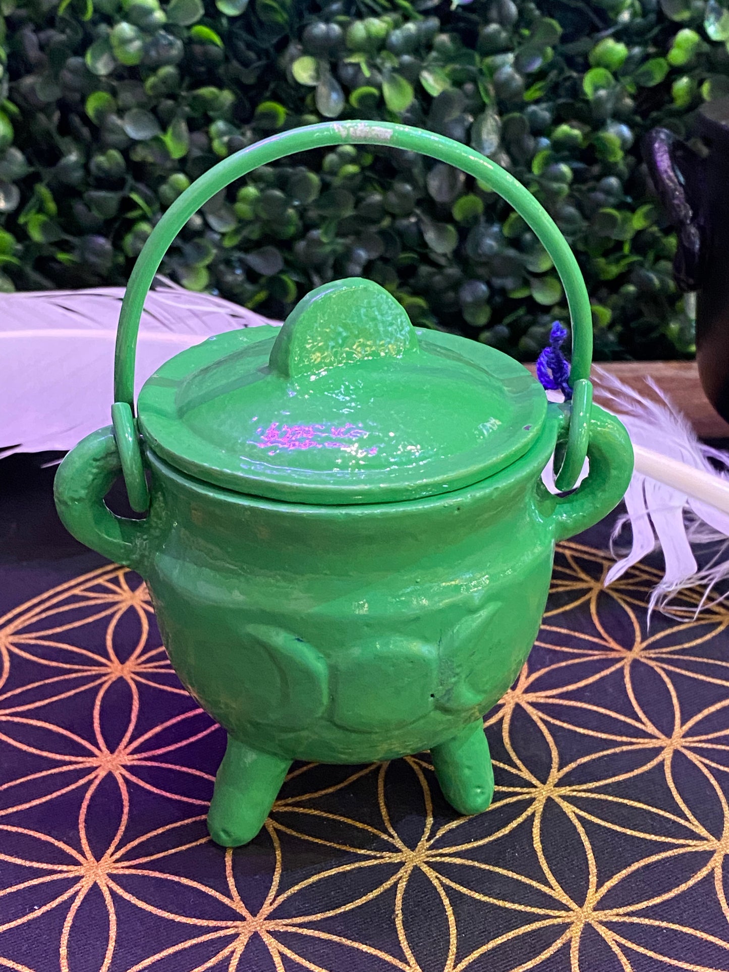 Green Triple Moon Cast Iron Cauldron