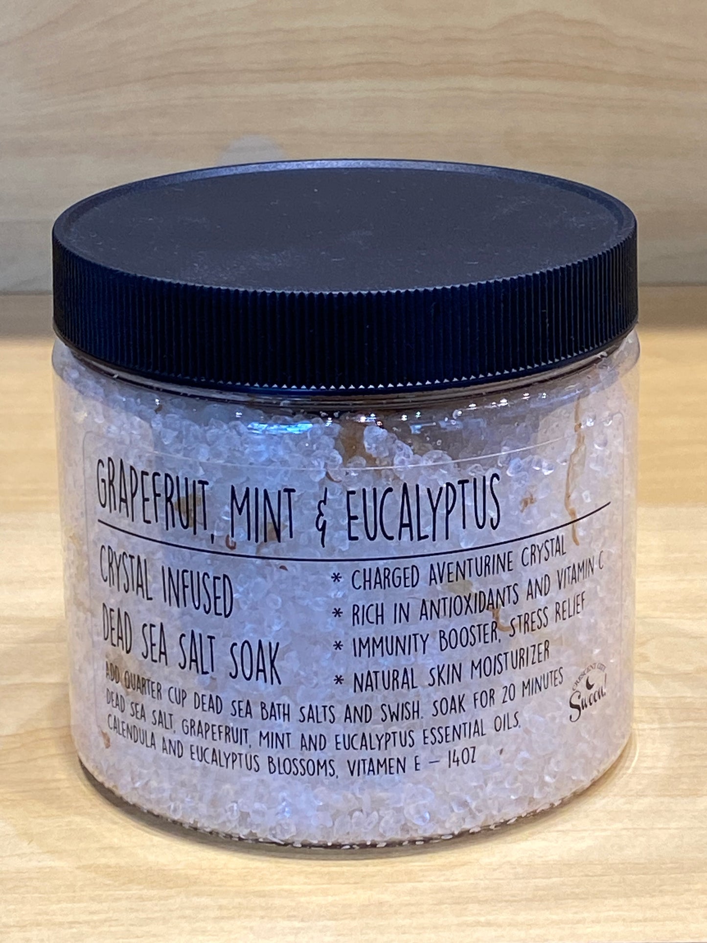 Crescent City Swoon Grapefruit, Mint and Eucalyptus Crystal Infused Dead Sea Salt Soak