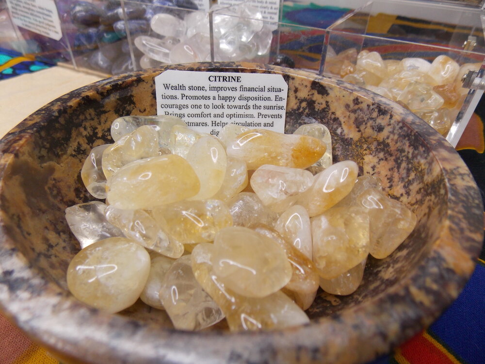 Citrine (dime size) 1pc