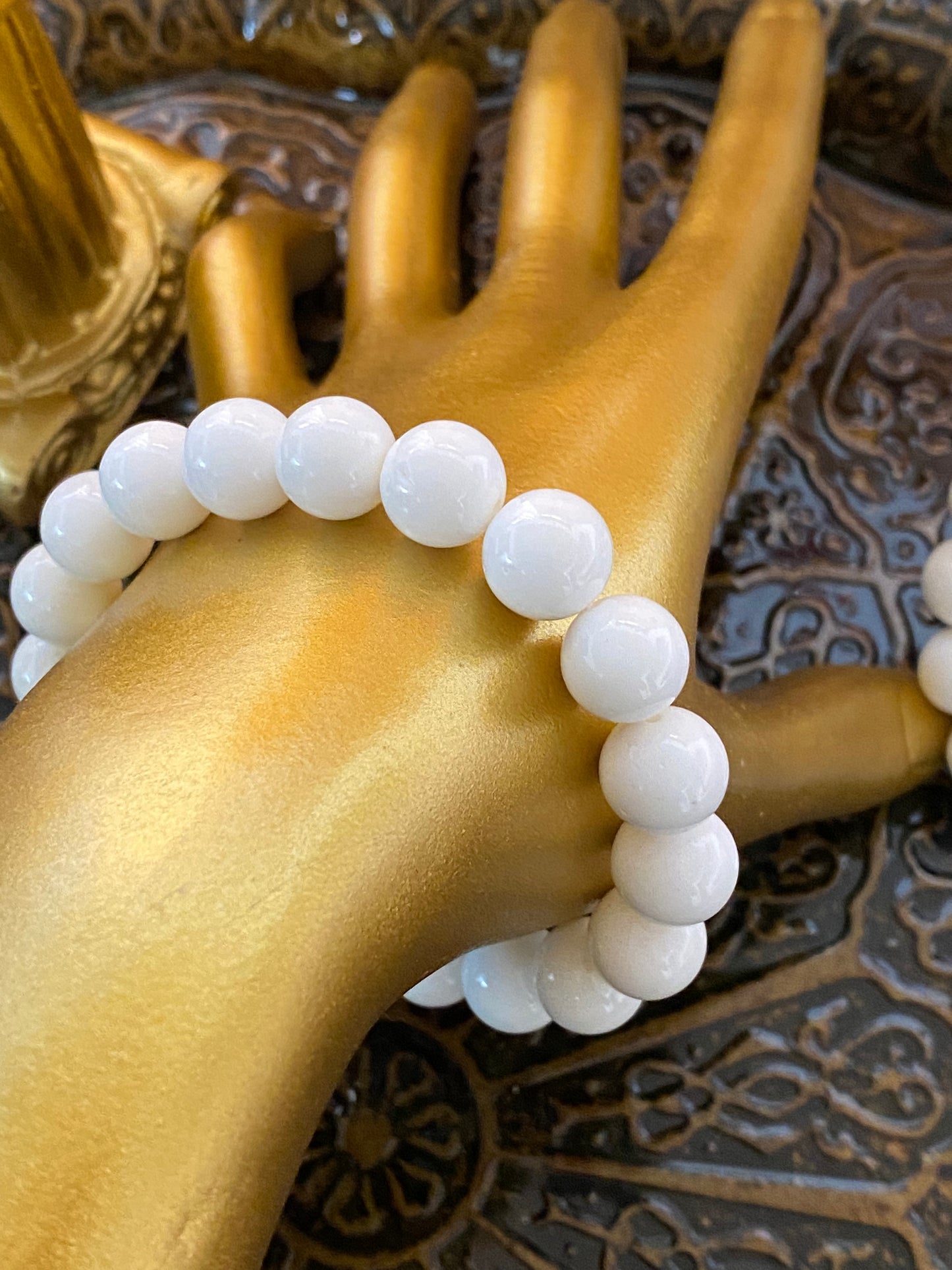 White Jade Beaded String Bracelet 10mm