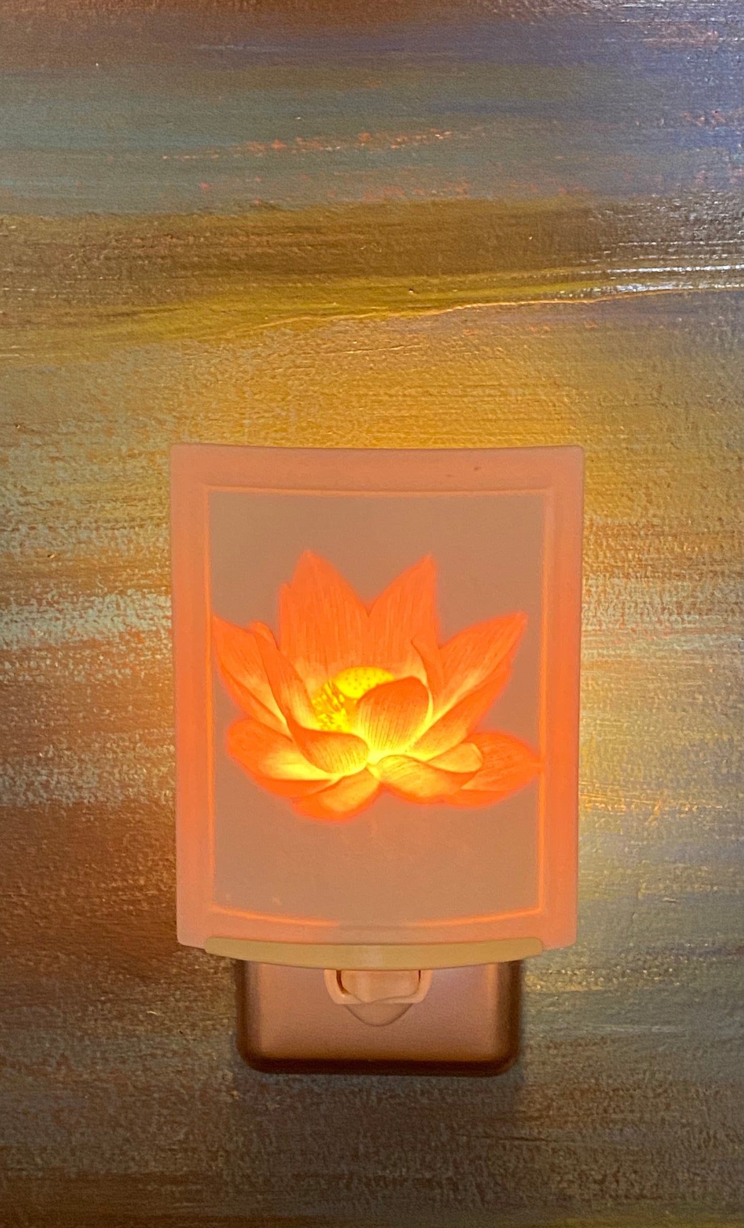 Painted Lotus Lithophane Night Light