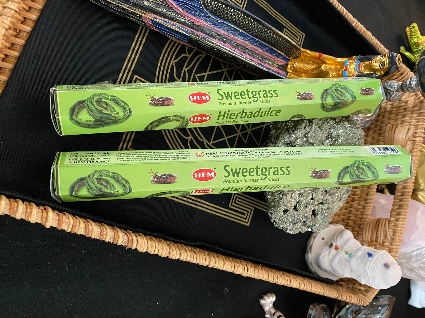 HEM Sweetgrass Incense Sticks