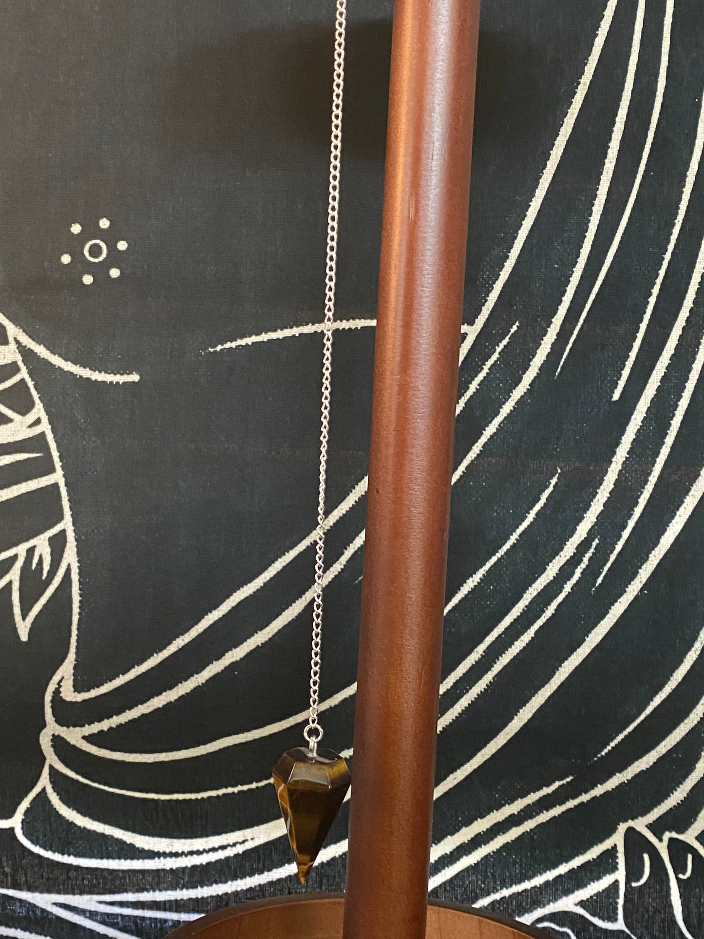 Tiger's Eye Point Pendulum