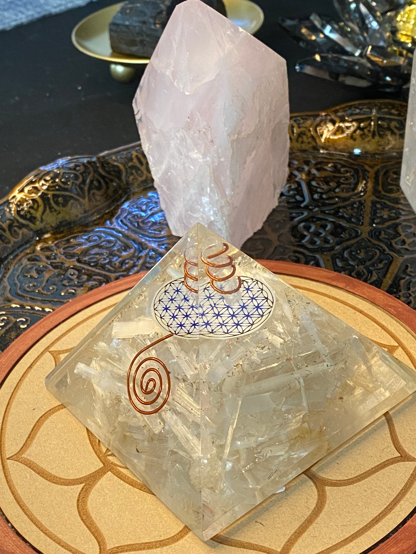 Orgonite Pyramid Large Selenite with Clear Quartz Point Flower Of Life Talisman and Gold Dust