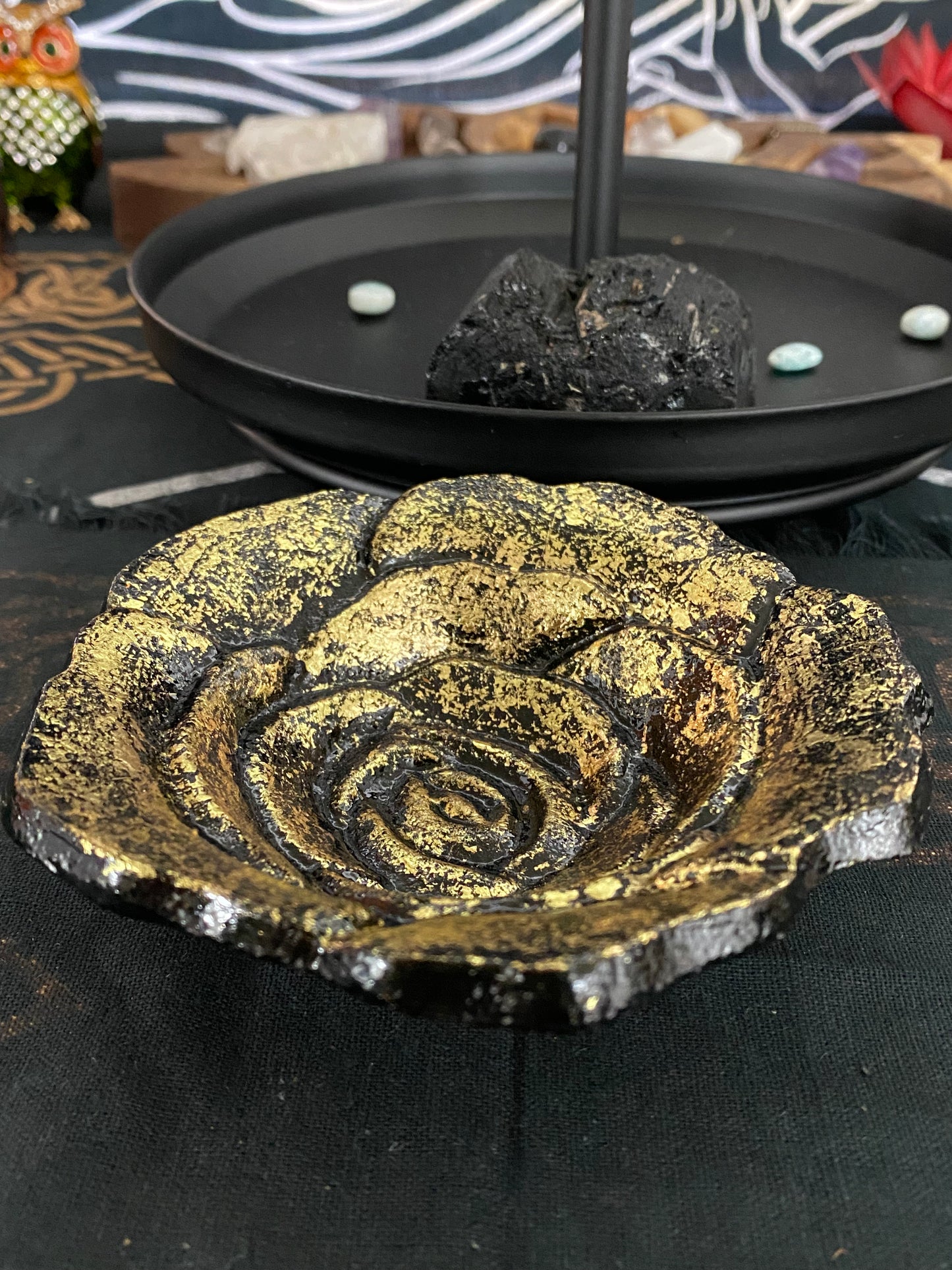 Cast Iron Rose Petal Smudge Tray